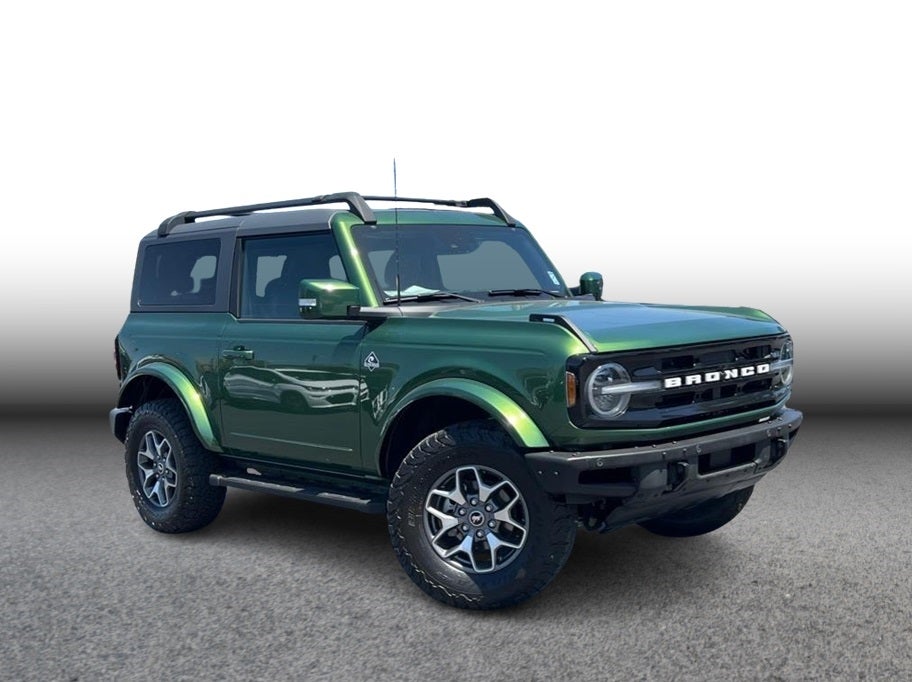 2022 Ford Bronco Outer Banks Sport Utility 2D